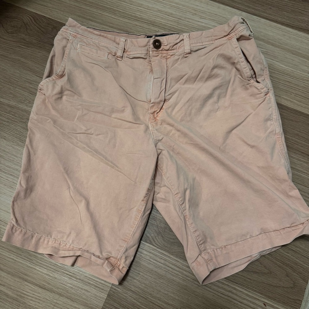 American Eagle Outfitters Peach Flat-Front Chino Shorts